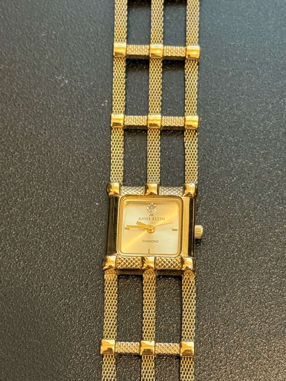 Vintage Anne Klein Womens Watch 21mm Lattice Style Gold Tone